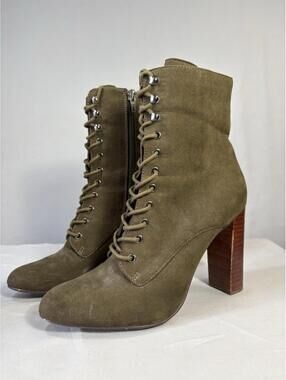 Steve Madden Essie laceup 4” heel ankle boots sz 6.5M Military Green Renaissance